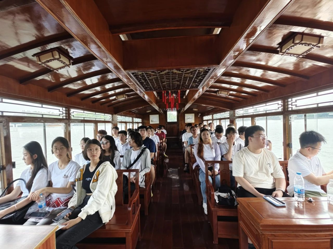 赓续红船精神 谱写青春华章——嘉兴、上海研学