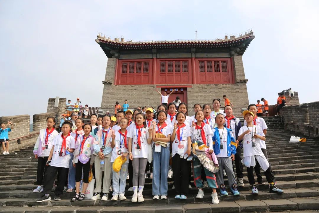 中华一脉 同心筑梦——迪庆州各族青少年“拥护核心 · 心向北京”研学活动圆满举行